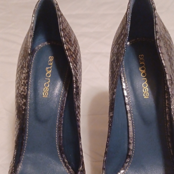 Sergio Rossi Black and Silver Textured Platform Heels - Picture 2 of 10